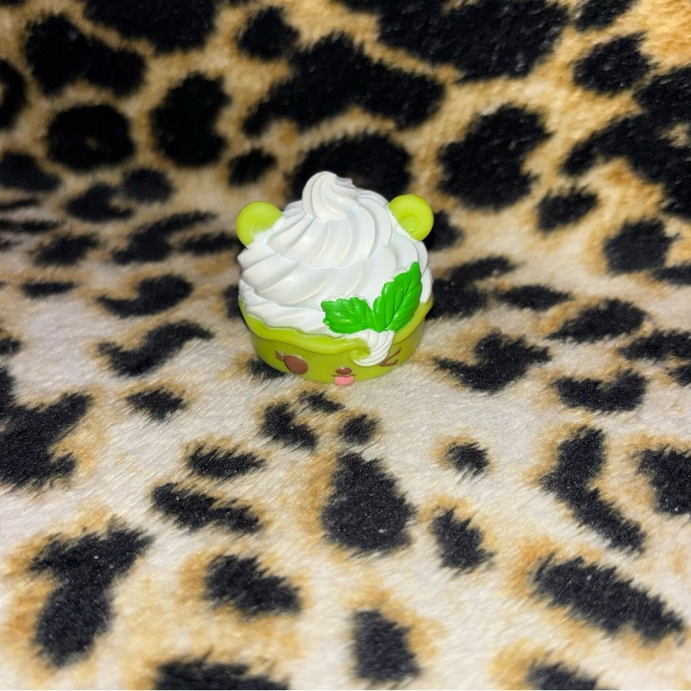 num noms nilla froyo & berry froyo set - Picture 5 of 8